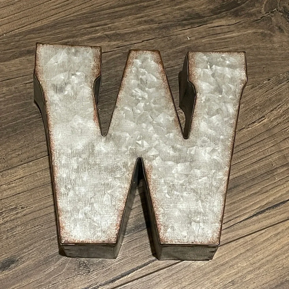 Hobby Lobby Galvanized Metal Letter W Wall Decor Industrial Farmhouse 7 Inch